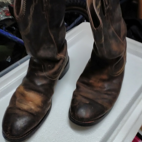 Leather boots - Picture 3 of 3